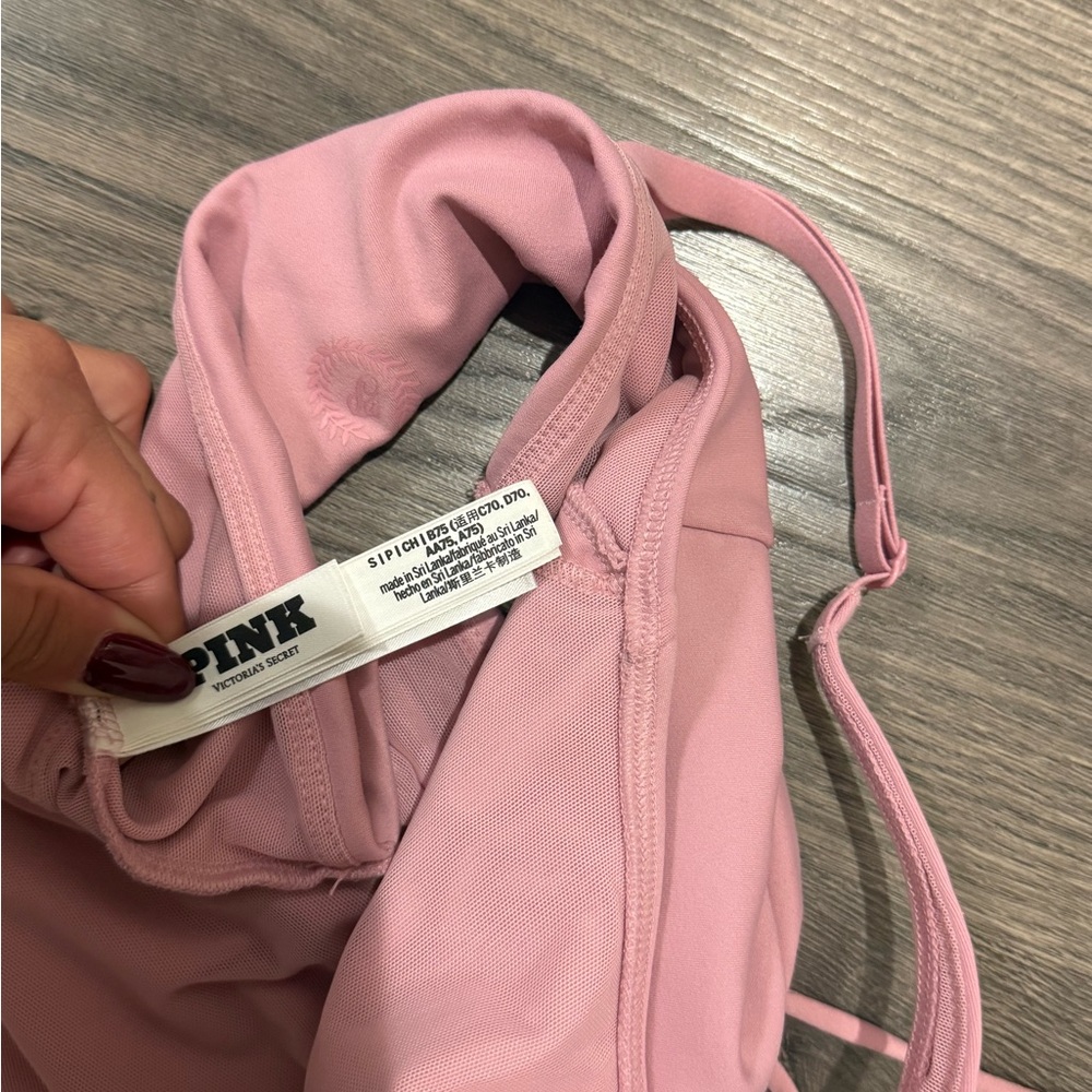 Victorias Secret Pink Ruched Sports Bra - Picture 3 of 3